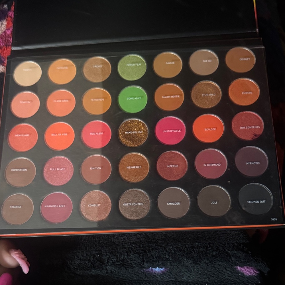 Morphe Eyeshadow Palette - Bold Warm Tones
